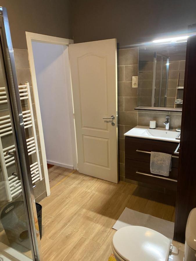שרלרואה Superbe Appartement מראה חיצוני תמונה